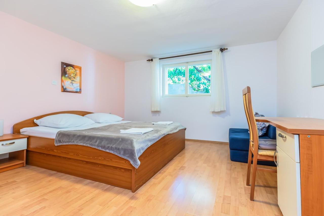 Apartments Daniela Makarska Extérieur photo
