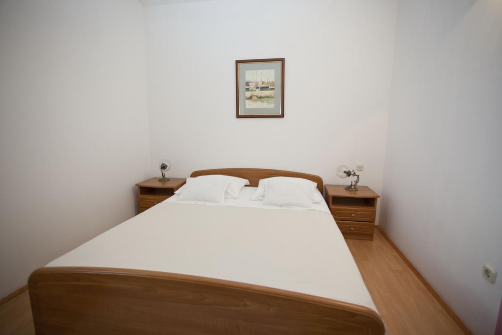 Apartments Daniela Makarska Chambre photo